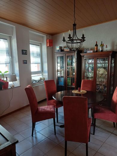 Einfamilienhaus in Kaiserslautern Erfenbach auf Eigentumsgrundstück, mit Anbau und Garten – Erdgeschoss/Esszimmer