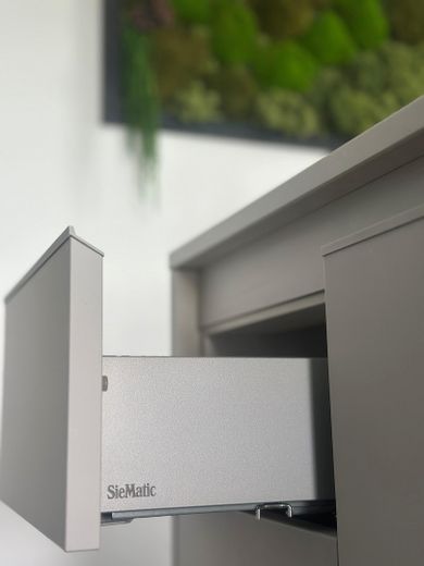 Exklusive Designvilla mit Panoramablick+Einliegerwohnung – Luxus, der Maßstäbe setzt – EG Küche
