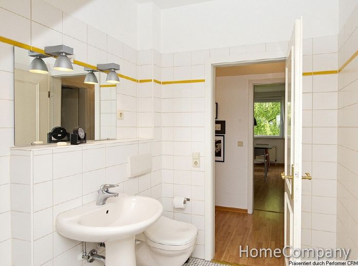 Feel straight at home! Apartment in Düsseldorf’s Bilk district, close to the university hospital – 1271b4a86c955c7991fee0e3939a656e0277754b.jpg