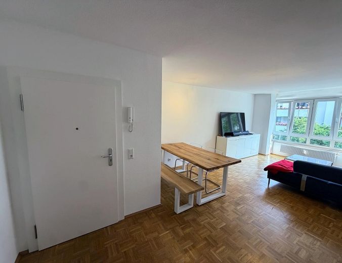 3-Zimmer-Wohnung im Herzen von Ratingen – Eingangsbereich Wohn-/Esszimme
