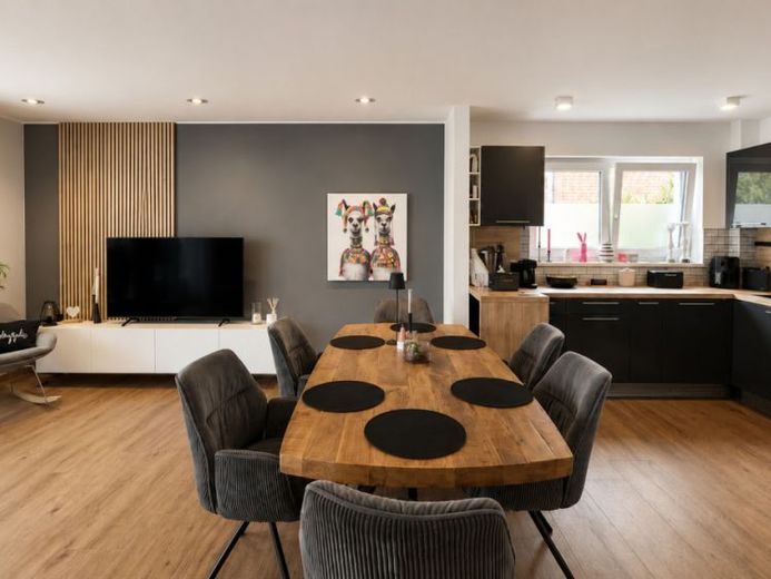 Moderne 4-Zimmer-Wohnung in ruhiger Lage – Foto 1