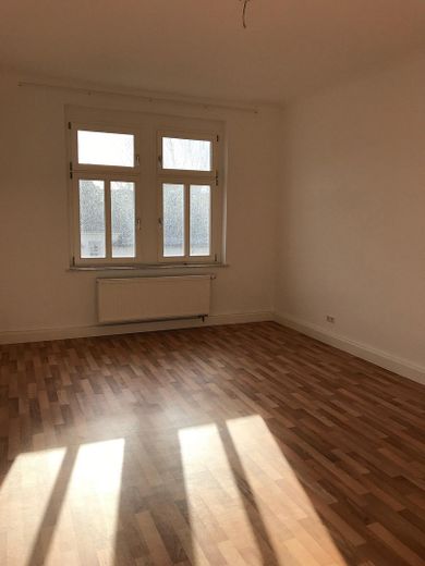UNI Yakını Chemnitz Bernsdorf’ta YENİ 6 Odalı Daire – Zimmer 4