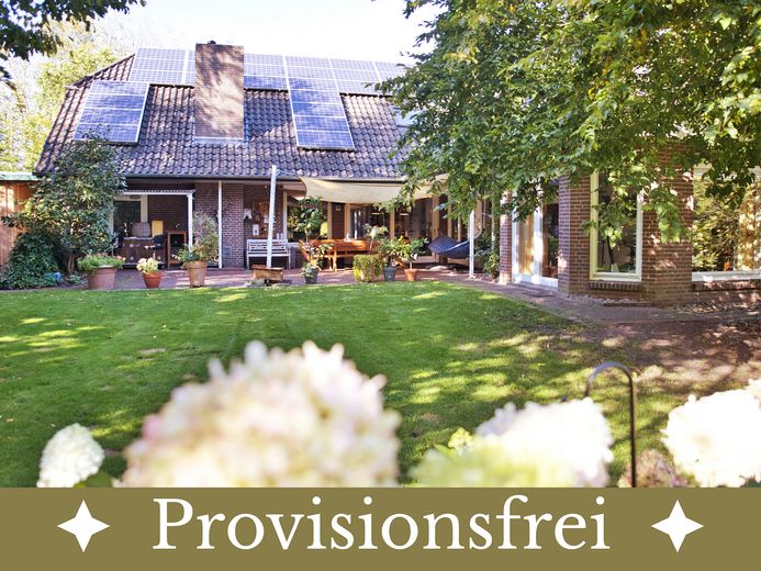 Wohnen und Arbeiten: Haus mit Praxis auf ca. 2400qm Grundstück – Foto 2