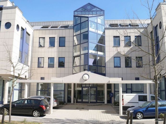 Bureaux sans frais d’agence de 366 m² à Mörfelden-Walldorf – utilisation flexible – Photo 1