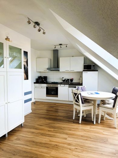 Einbauküche_Essbereich