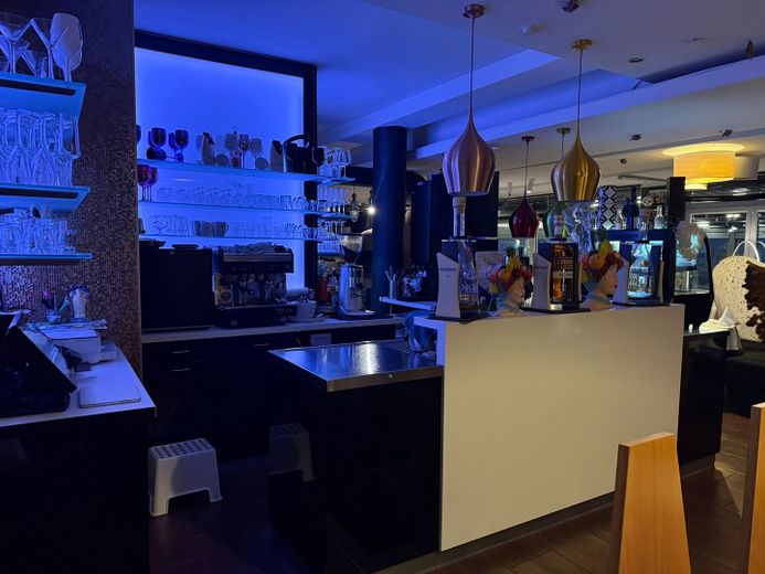 Stylowa restauracja / lokal dla wyrafinowanej gastronomii śródziemnomorskiej w Darmstadt-Griesheim – Foto 14
