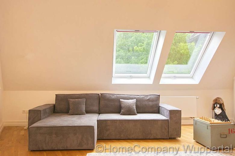 Fascino squisito di un edificio storico! Elegante appartamento nel quartiere Briller con DSL e posto a sedere in giardino – 463cf759bbeb0288f24e4ec87d1315c960327591.jpg