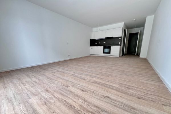 Luminoso appartamento con 1 locale e cucina componibile in nuova costruzione! PRIMA OCCUPAZIONE