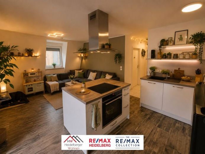 Bright 3-room apartment with a well-designed layout in an attractive location, incl. 1 underground parking space and balcony! – Photo 1