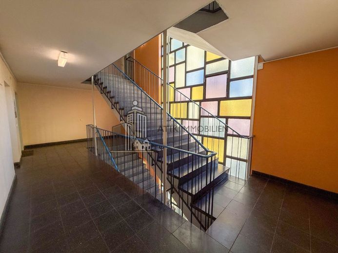 ATIK: Zentrale Bürofläche in Mannheims bekanntester Büromeile direkt am Wasserturm - provisionsfrei – Treppenhaus