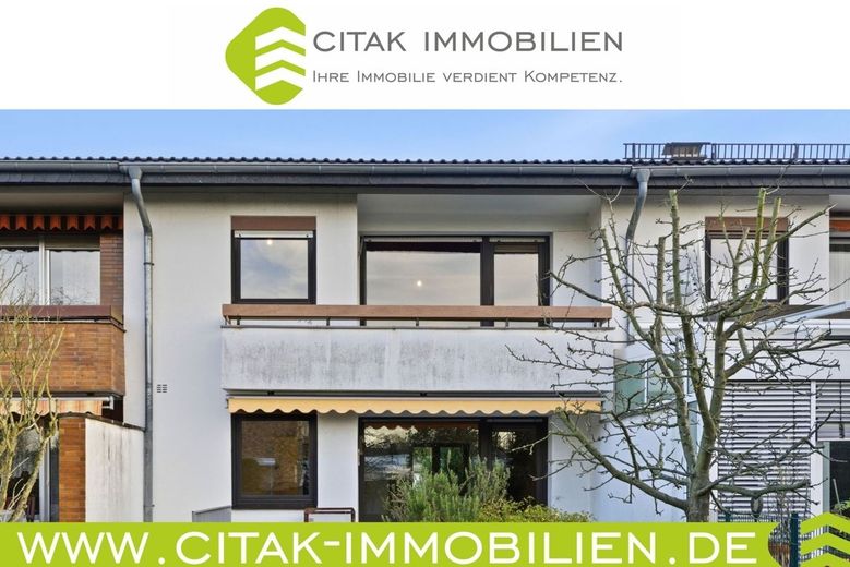 Reihenmittelhaus mit Terrasse, Loggia und Garage in Köln-Seeberg – Reihenmittelhaus in Köln-Seeberg
