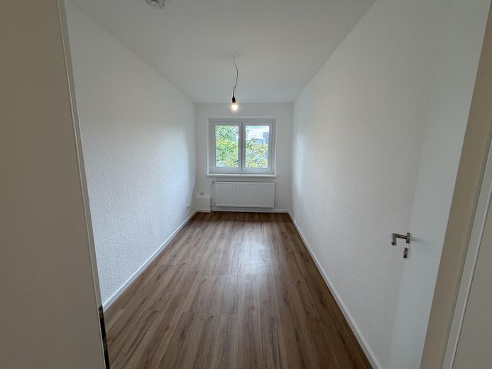 Wiesbaden’de tamamen yenilenmiş 4 odalı daire – Kinderzimmer 1