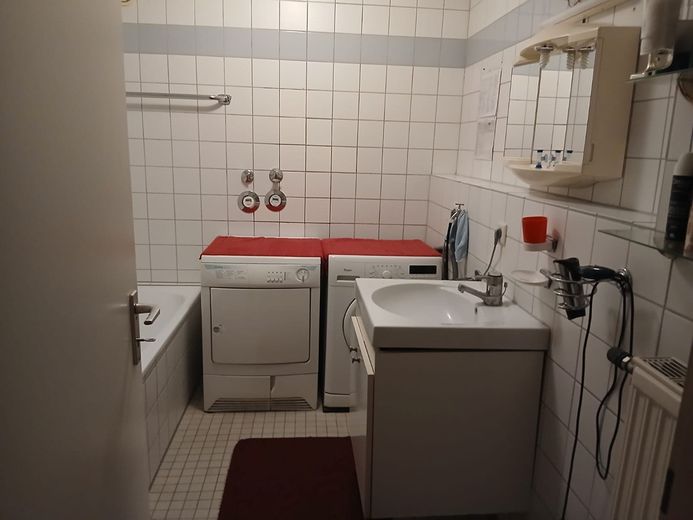 Barrierearmes Wohnen auf 101 m² – 3-Zimmer-Wohnung mit Aufzug & Stellplatz in Hügelsheim – Foto 8