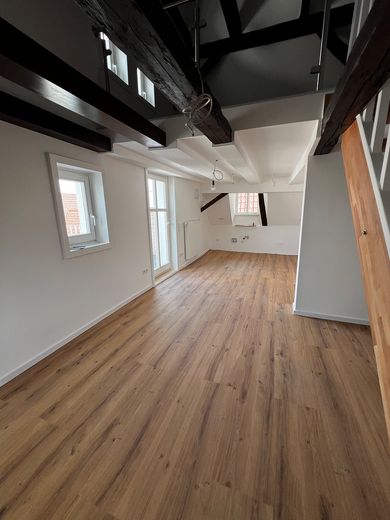 Affascinante appartamento di 2 locali in edificio storico tutelato – 75 m², disponibile da subito – Foto 1
