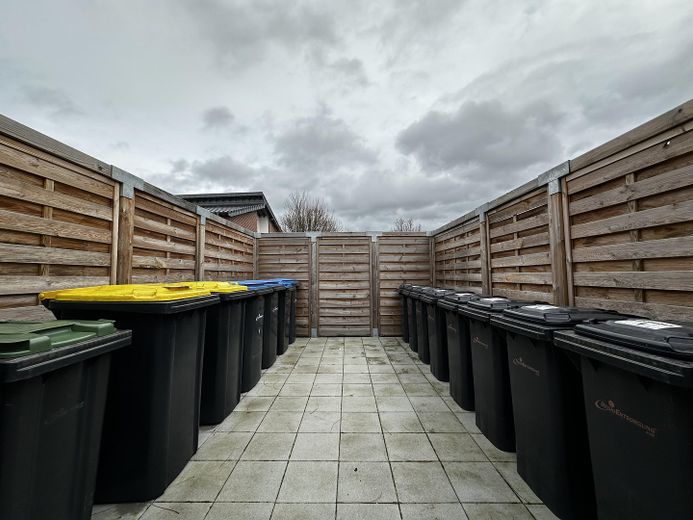 Mülltonnenbehausung