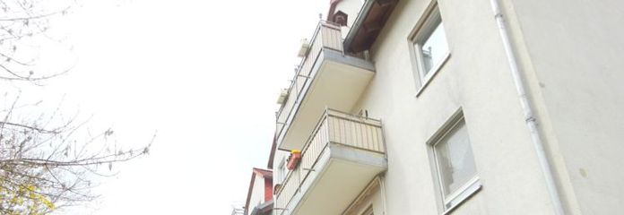 ideal für Singles oder Paare * mit Einbauküche * Balkon