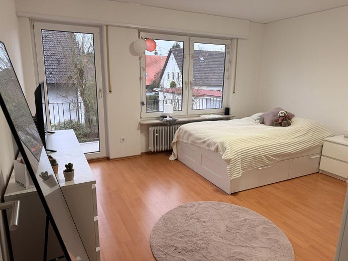 Kinderzimmer mit Balkon