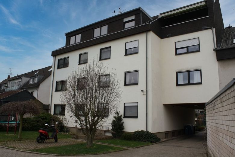 **Einziehen &amp; wohlfühlen - Ihre neue 2-Zimmer-Wohnung in Opladen** – Hinteransicht