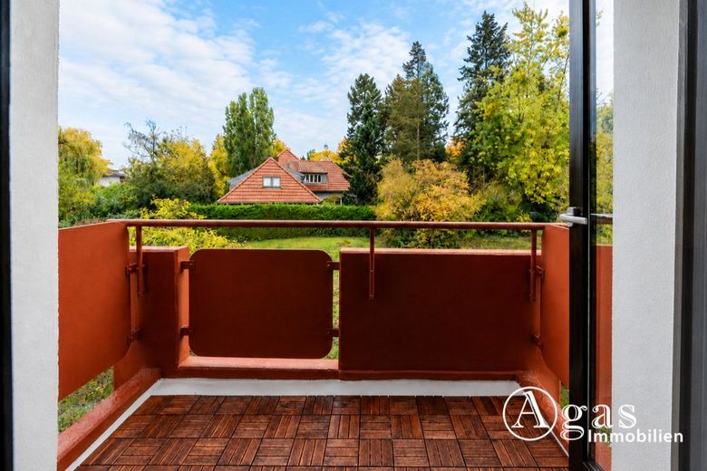 Appartamento tranquillo e libero di 1 stanza con balcone a Wilmersdorf in vendita – Balkon