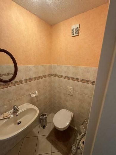 14 Gäste WC