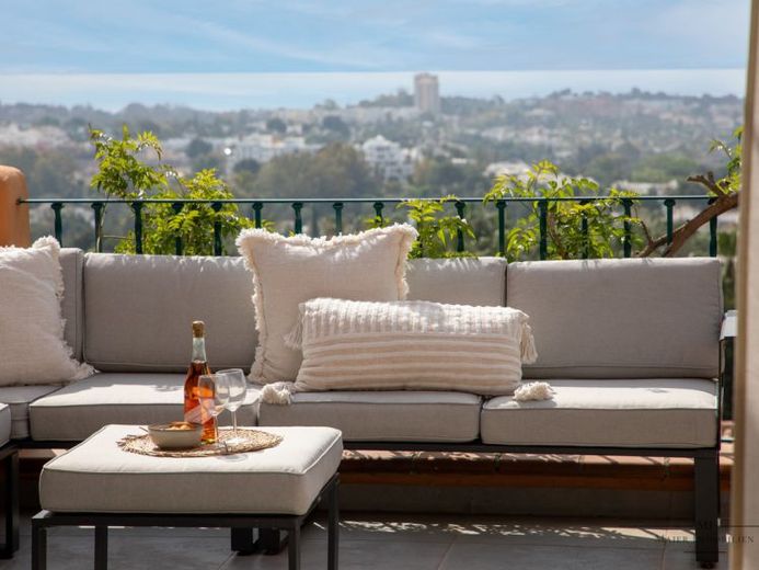 Luxuriöses Penthouse mit atemberaubendem Meerblick und großer Sonnenterrasse – Foto 1