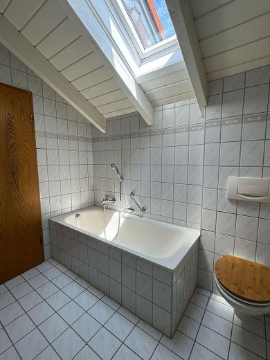 Charmante 3-Zimmer-Wohnung mit Sonnenbalkon in Cleebronn – Foto 14
