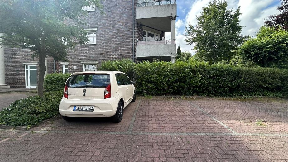 Kfz-Stellplatz 