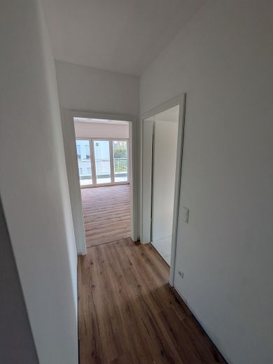4 Zimmer Oberwohnung mit Balkon im Villenquartier *Erstbezug* – Foto 4