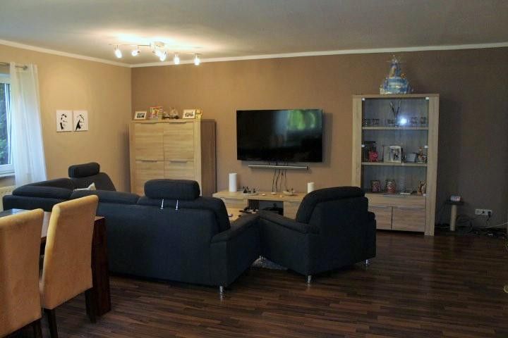 Wohnung in eigenem Haus – Wohnzimmer 2