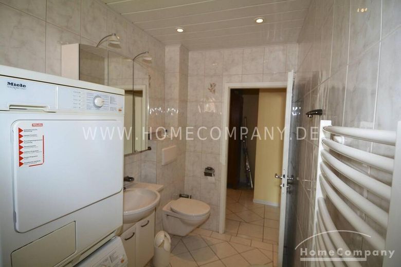Voll möblierte Drei-Zi-Wohnung mit Balkon, Berlin Schöneberg – 09d33dd108a6965b7fe8d1b05d35fd684cebbc35.jpg
