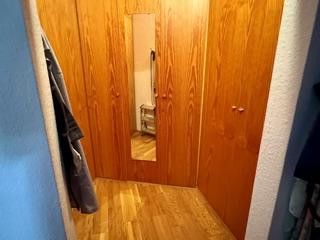 Koblenz Einfamilienhaus in guter Lage – Ankleide mit Rundumwandschrank