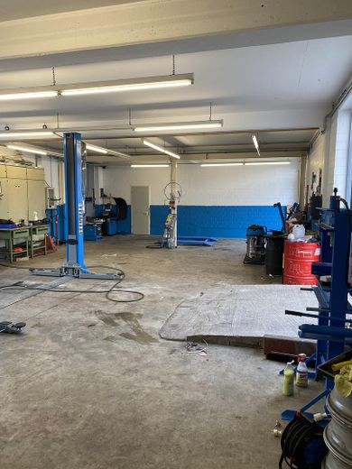 Voll ausgestattete KFZ-Werkstatt  Reifenservice in Hanau-Wolfgang zu vermieten – Foto 16