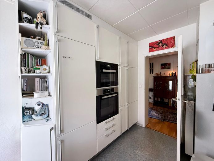 Zweifamilienhaus in exklusiver Waldrandlage – Küche EG