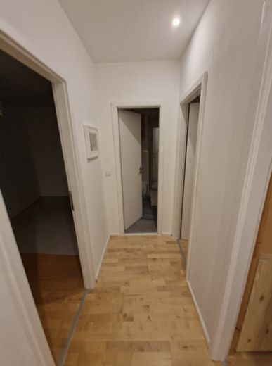 saniertes Reihenhaus nähe Hochkamp – Flur 1 OG