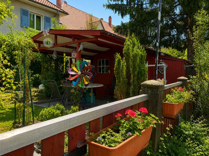 Garten mit Gartenhaus 