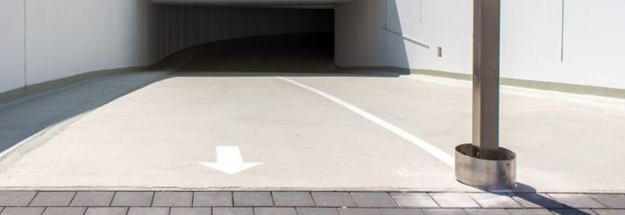 Posto auto doppio con 2 parcheggi in garage sotterraneo vicino alla Paulinskirche