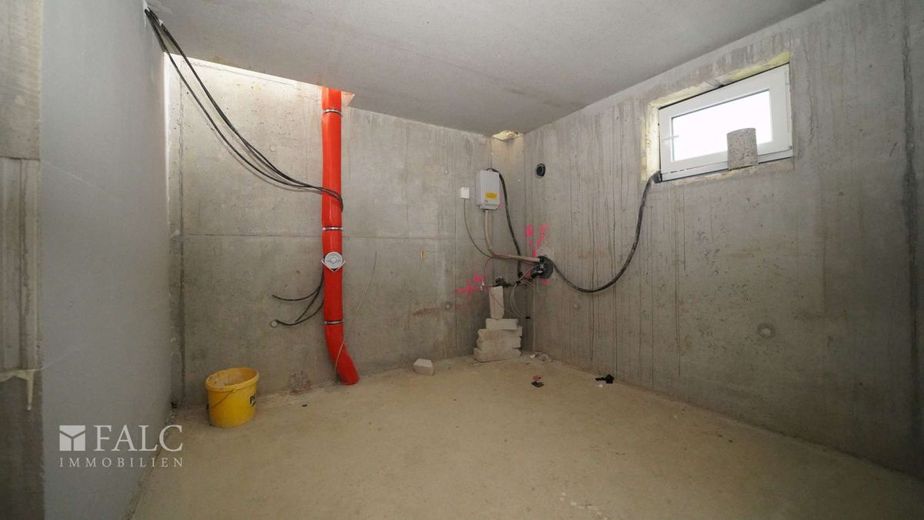 Der Feinschliff liegt bei Ihnen! Moderne Neubau DHH mit Garten und tollem Schnitt - FALC Immobilien – Wa-Kü UG aktuell