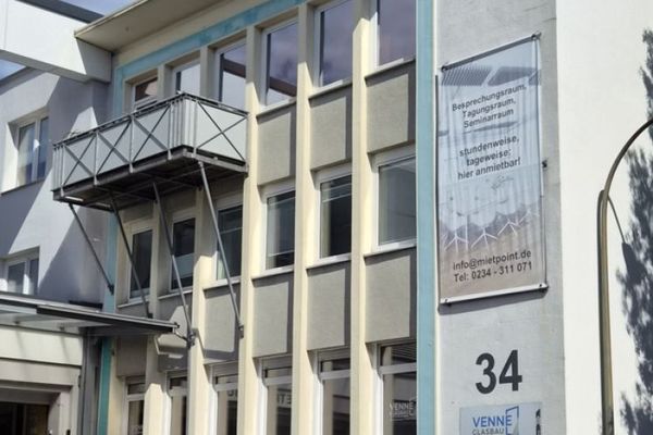 Ehrenfeld’de eski müdür dairesi!