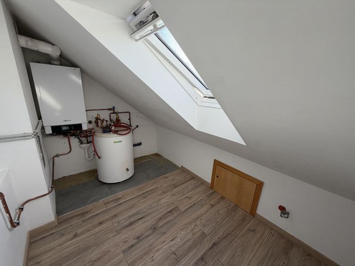 Renovierte 2,5-Zimmer-Dachgeschosswohnung in Ellwangen Kernstadt – Abstellraum