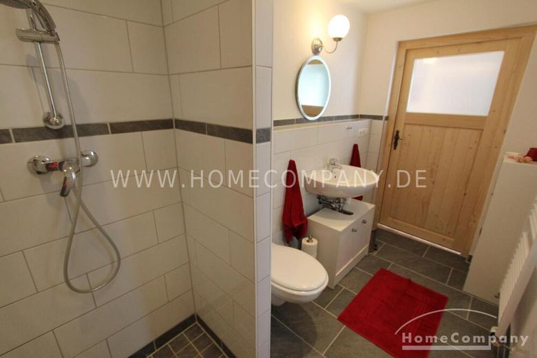 Accogliente appartamento arredato a Sankt Augustin! – b1bf12137a5109a1d3b3e45271275391579cd35f.jpg
