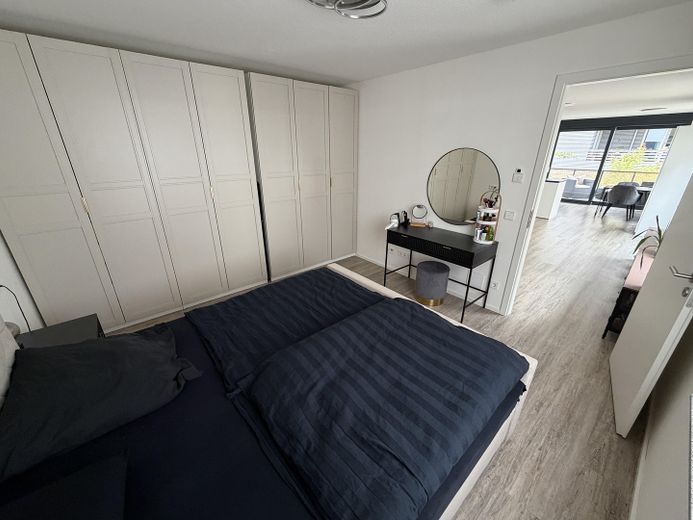 Appartement lumineux de 3 pièces avec balcon dans le quartier Steingau – Kirchheim unter Teck – Schlafzimmer 2