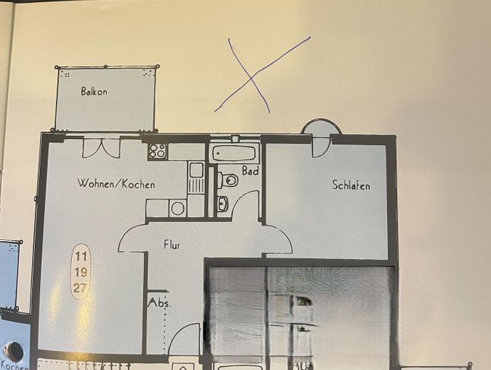 Gepflegte 2-Zimmer-Wohnung mit Balkon, Einbauküche, Stellplatz & Aufzug in Maintal-Dörnigheim – Grundriss