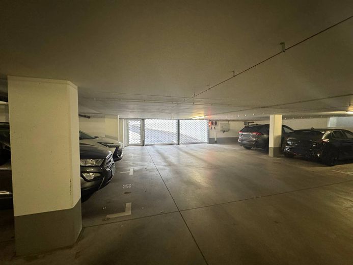 TELTRIO şehir bölgesinde BALKONLU, ankastre mutfaklı ve konforlu 2 odalı vaha – Tiefgarage