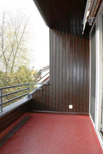 Highlight: 3-Zi.-Maisonette auf zwei Ebenen, sonniger Süd/West-Balkon, Endetage – Foto 9