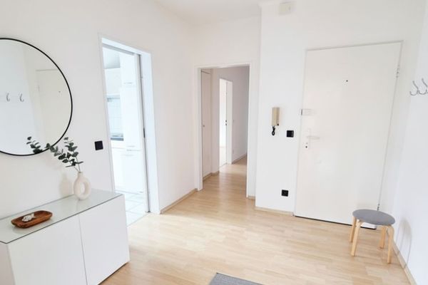 Appartamento di proprietà ottimamente curato nel quartiere Wüste di Osnabrück, con balcone, in vendita
