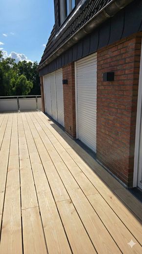 Neuer Terrassenboden