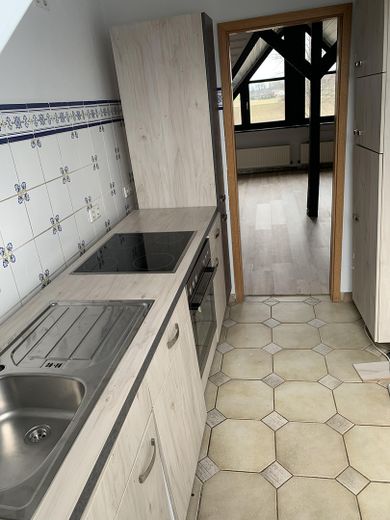 Renovierte Wohnung inkl. Küche – Küche_03