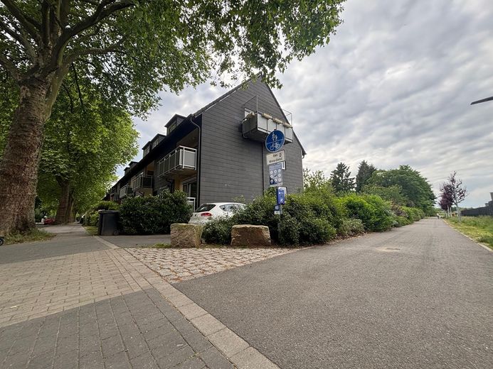 Schöne möbilierte Wohnung am ruhigen Glückauf-See! 65 m2  3,5 Zimmer – Foto 9