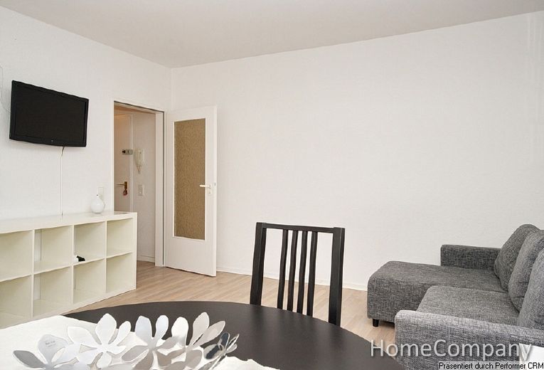 Schöne, geräumige Wohnung mit Internetzugang in zentraler Lage in Düsseldorf-Düsseltal – 036fe6039da885472d8bef3ea6592fc506d99213.jpg