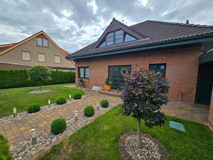 EINFAMILIENHAUS (freistehend) – Foto 2